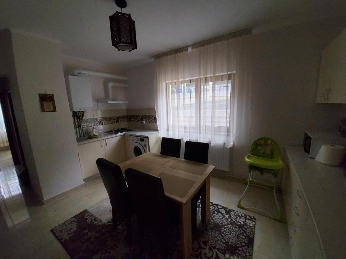 Apartament Matei Brasov Bagian luar foto