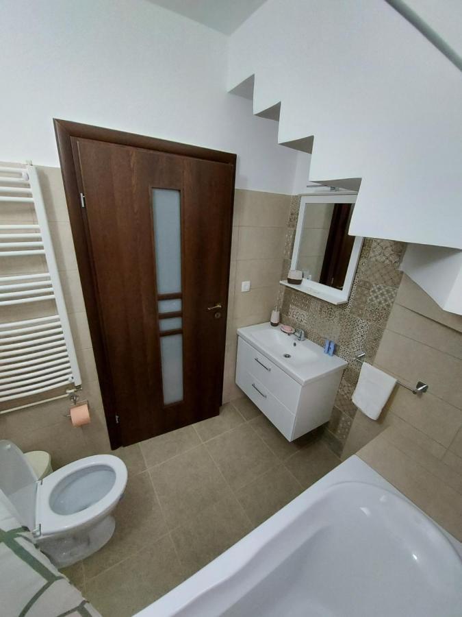Apartament Matei Brasov Bagian luar foto